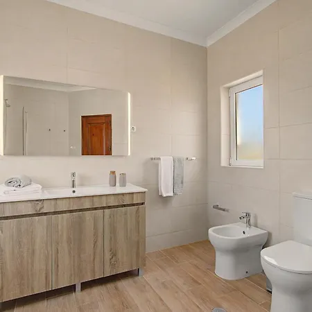 Villa Monte Galego *